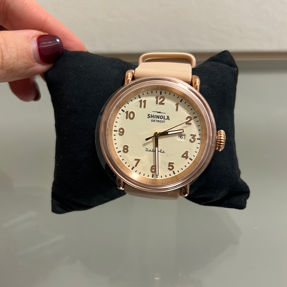 Shinola Watch - Rose gold - Brand new!